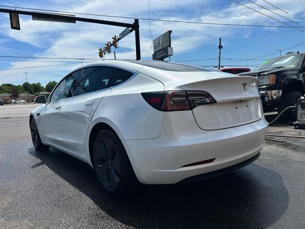 Tesla Model 3 Long Range 2020