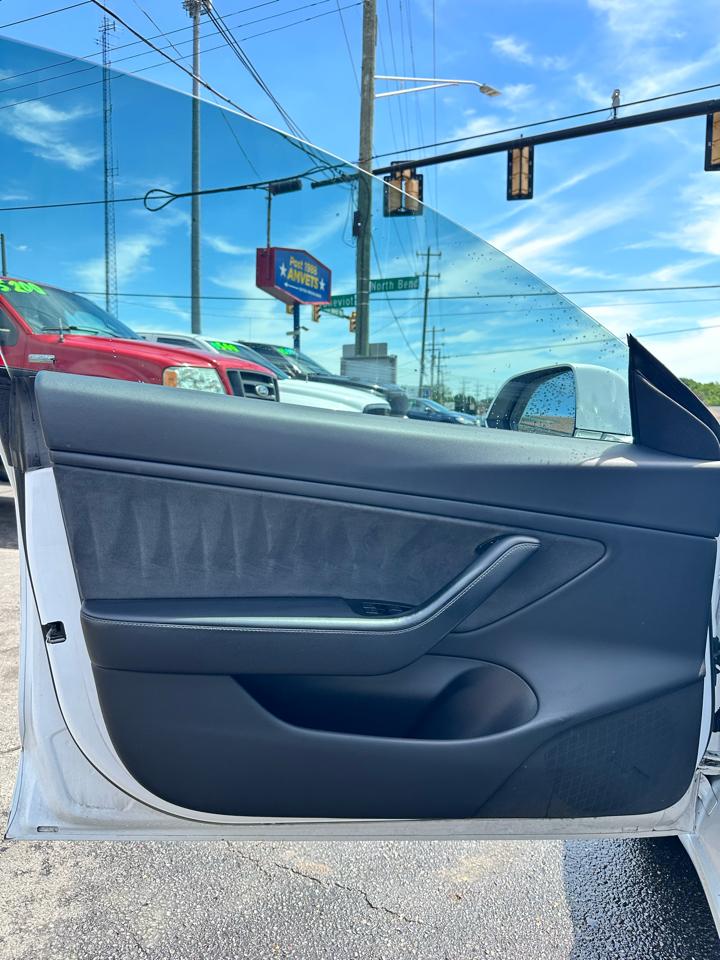Tesla Model 3 Long Range 2020