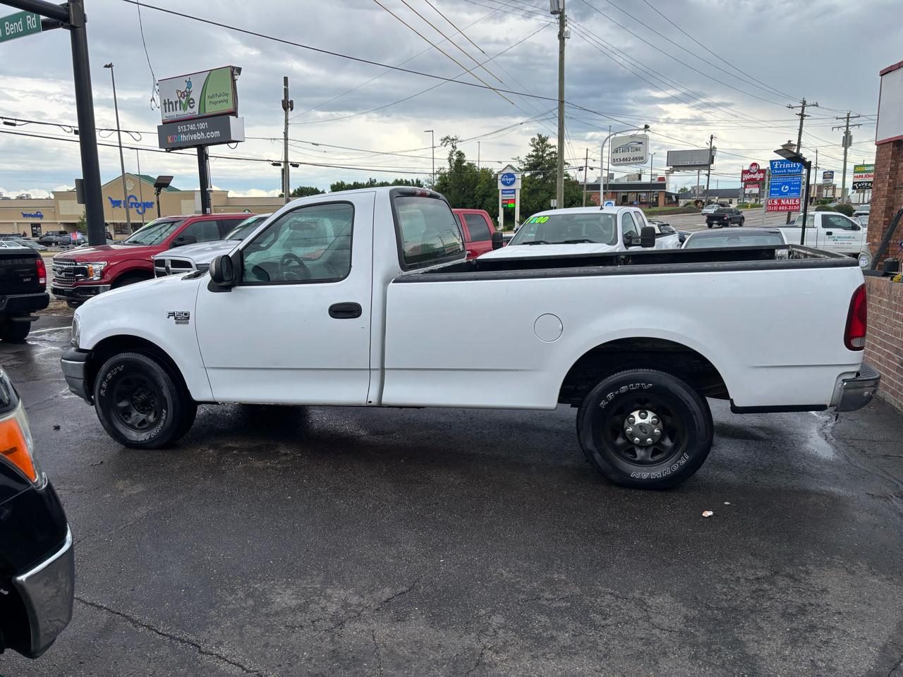 Ford F-150 WS Reg. Cab Long Bed 2WD 2000