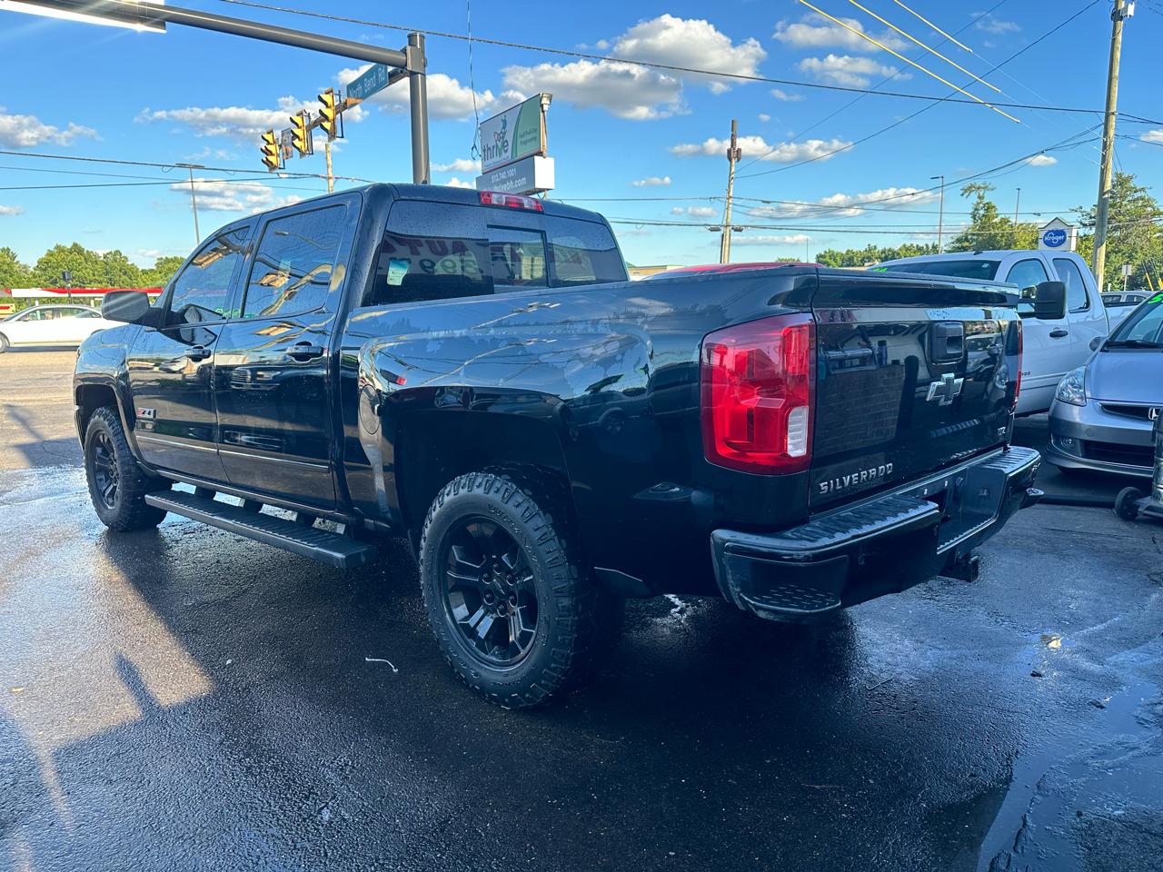 Chevrolet Silverado 1500 4WD Crew Cab 143.5" LTZ 2017