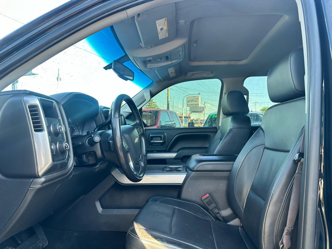 Chevrolet Silverado 1500 4WD Crew Cab 143.5" LTZ 2017
