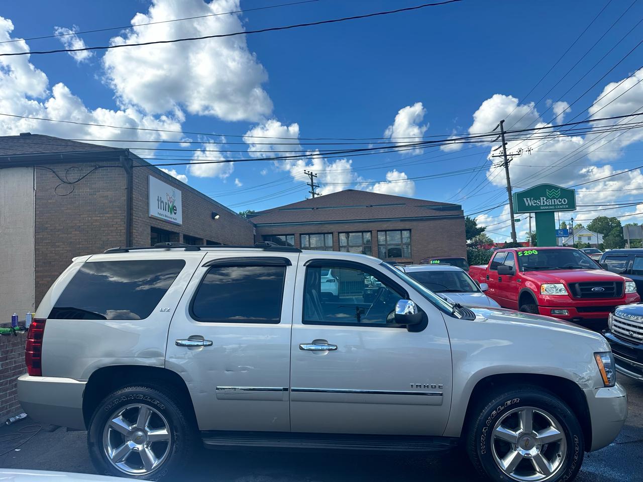 Chevrolet Tahoe LTZ 4WD 2013