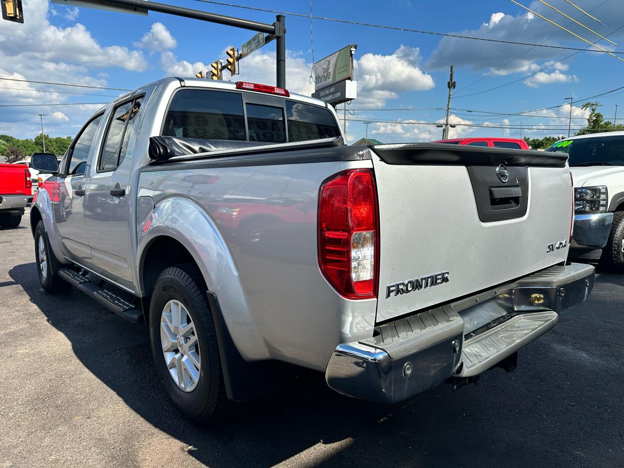 Nissan Frontier PRO-4X Crew Cab 4WD 2014
