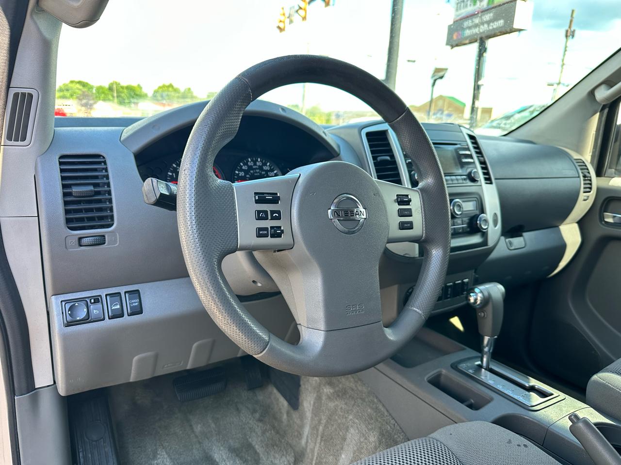Nissan Frontier PRO-4X Crew Cab 4WD 2014