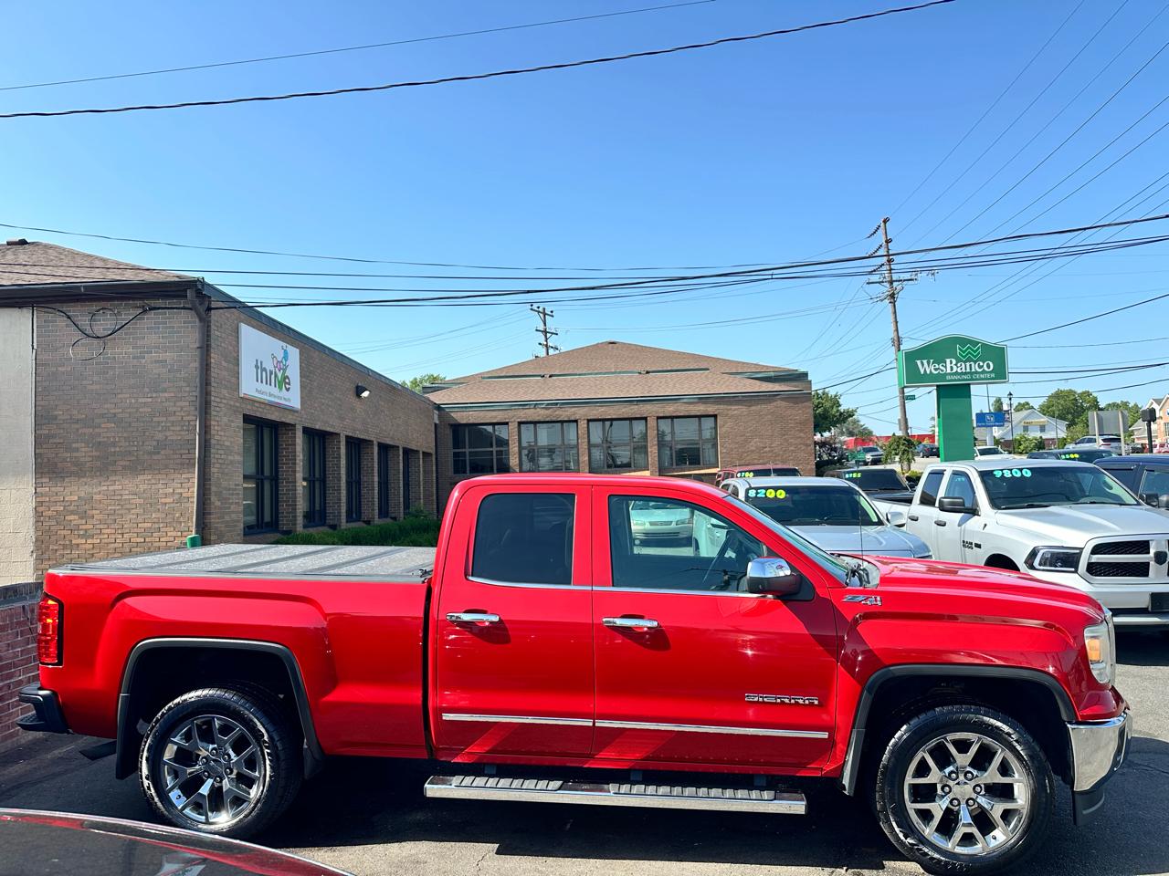 GMC Sierra 1500 4WD Crew Cab 143.5" 2014