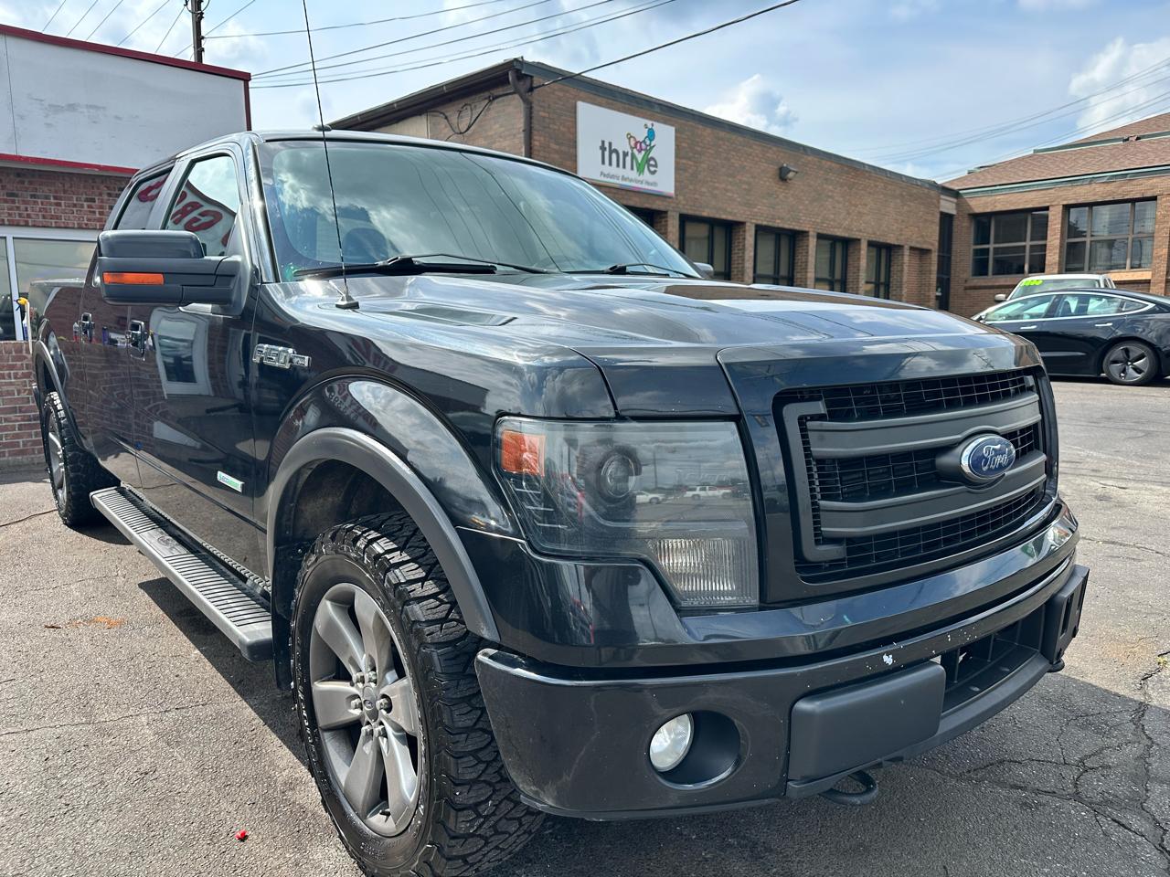 Ford F-150 4WD SuperCab 133" Lariat 2014