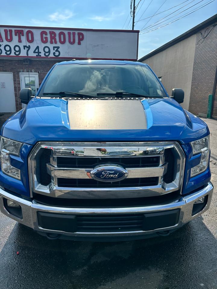 Ford F-150 4WD Reg Cab 141" XLT 2015