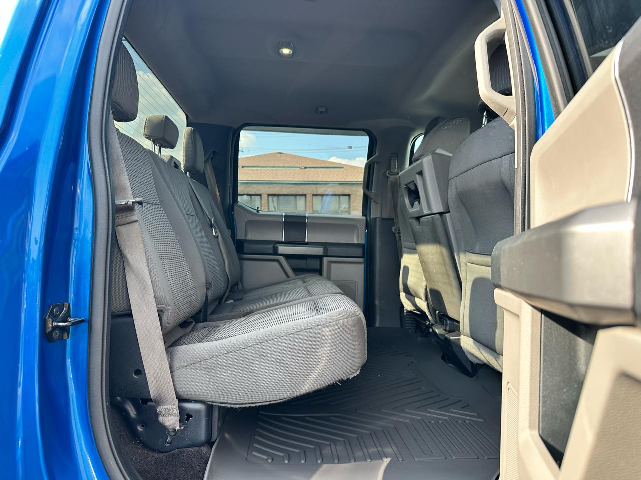 Ford F-150 4WD Reg Cab 141" XLT 2015