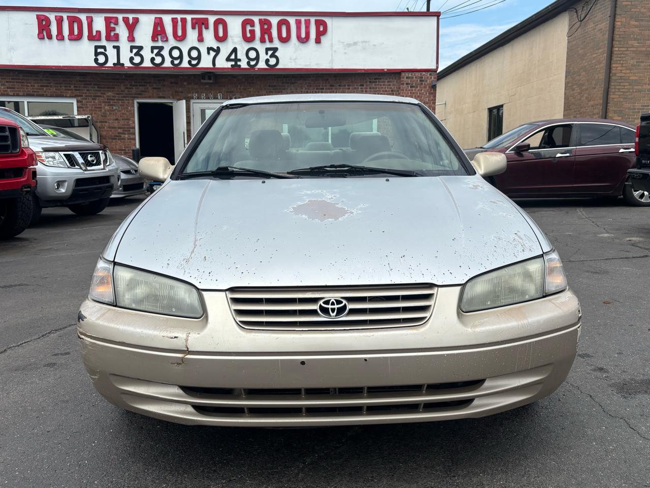 Toyota Camry CE 1997