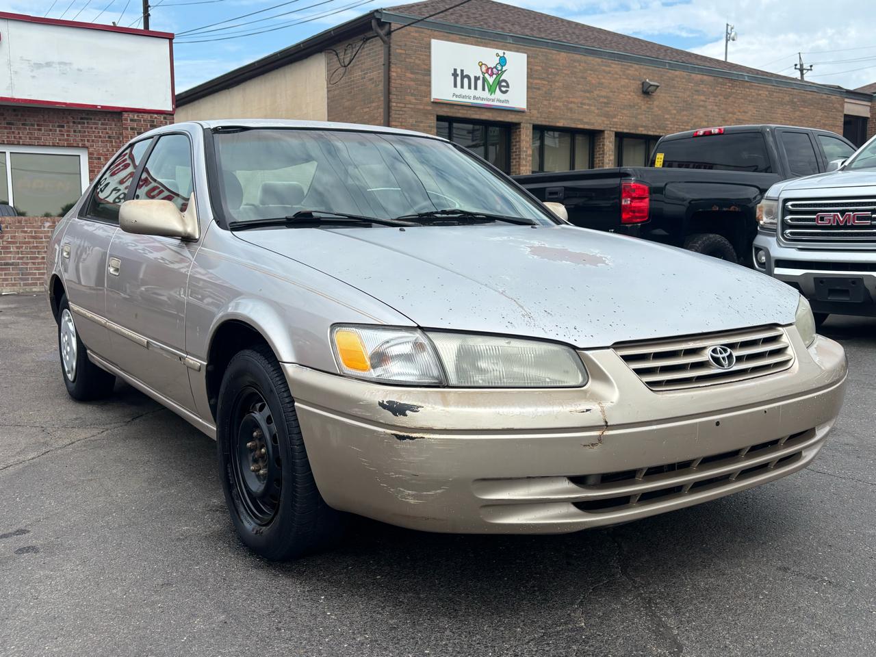 Toyota Camry CE 1997