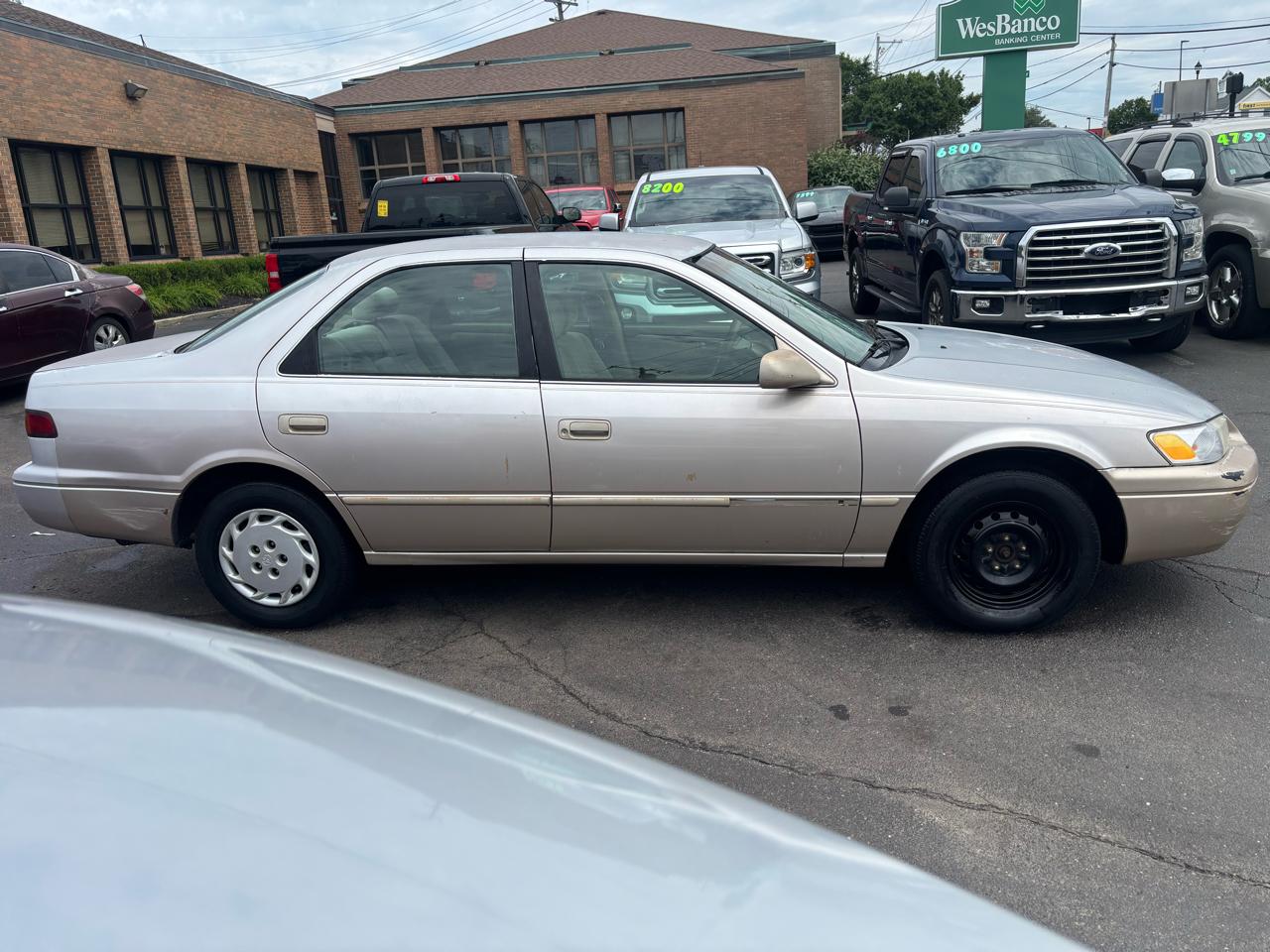 Toyota Camry CE 1997