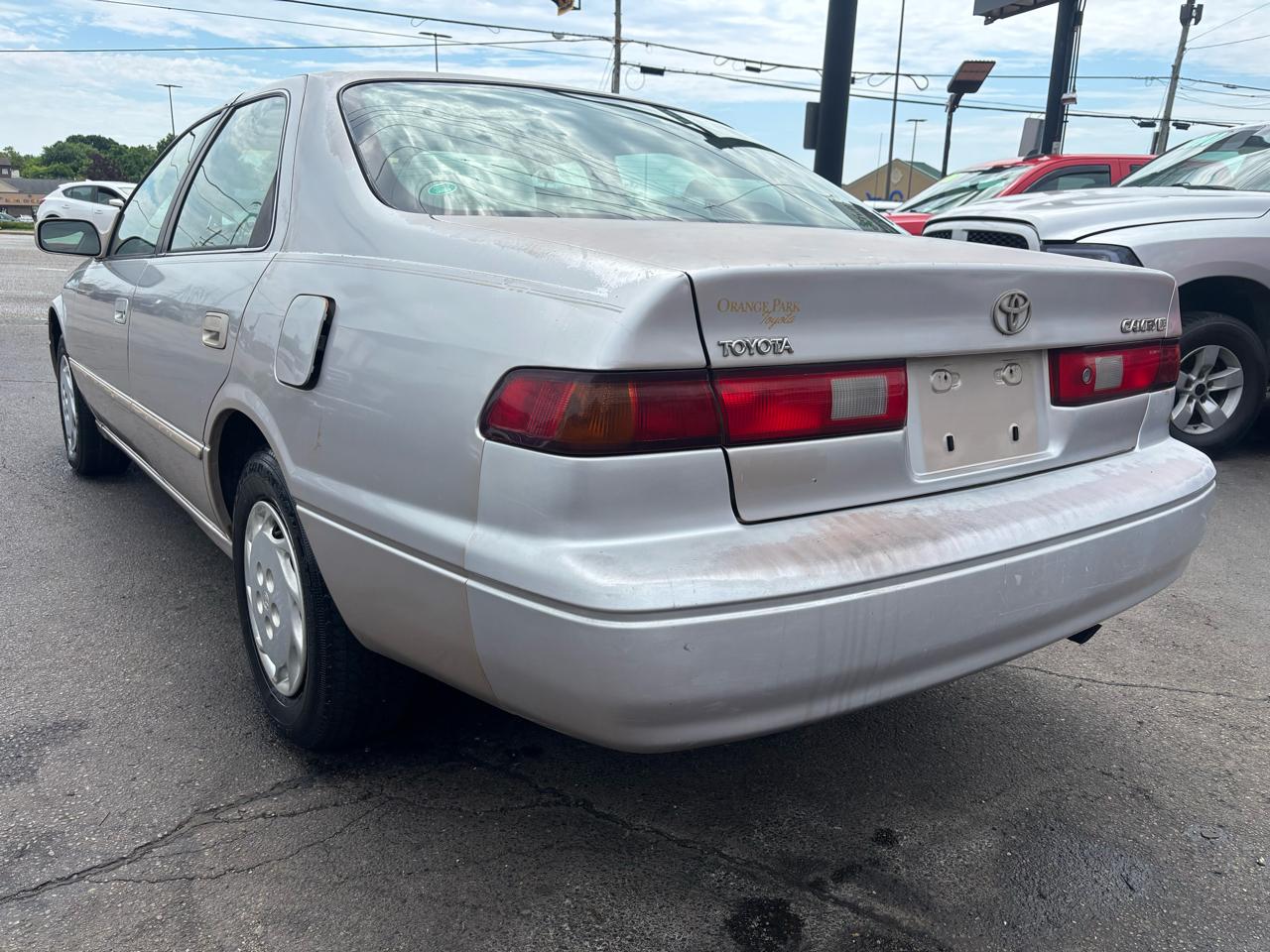 Toyota Camry CE 1997