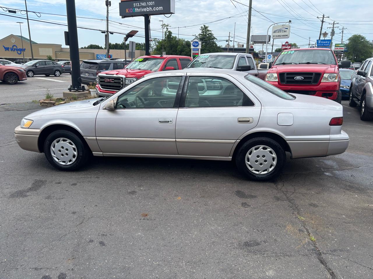 Toyota Camry CE 1997