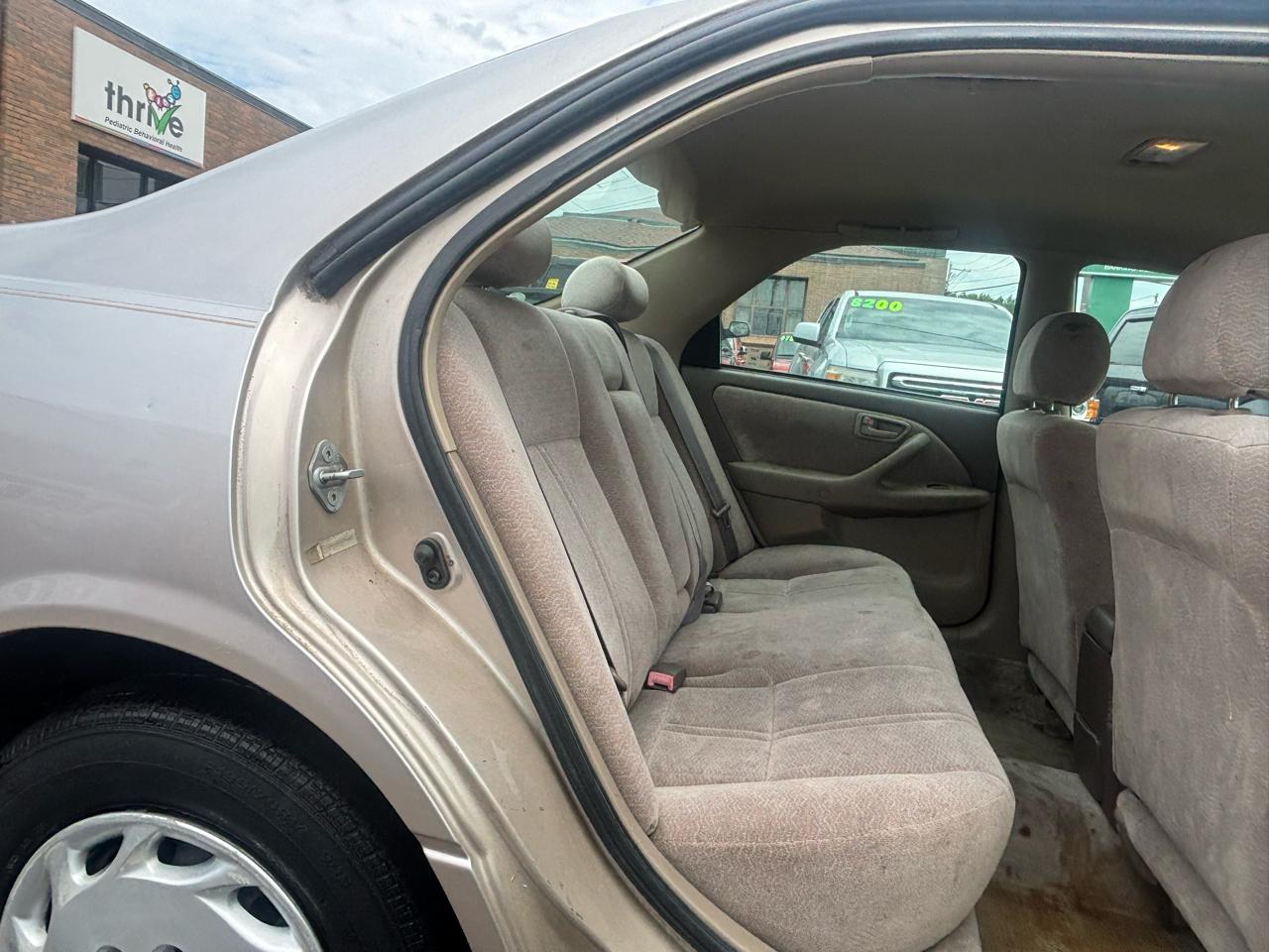 Toyota Camry CE 1997