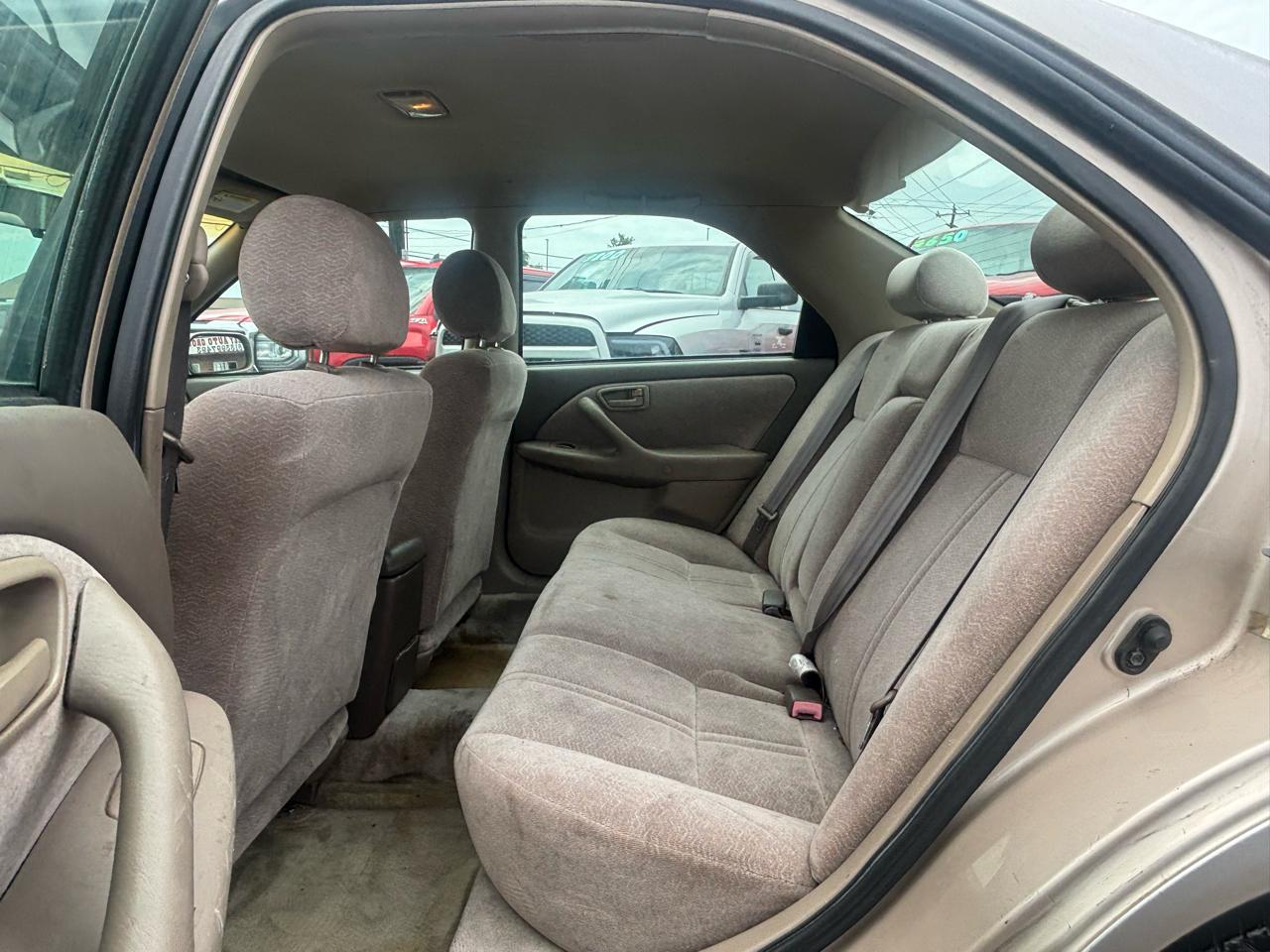 Toyota Camry CE 1997