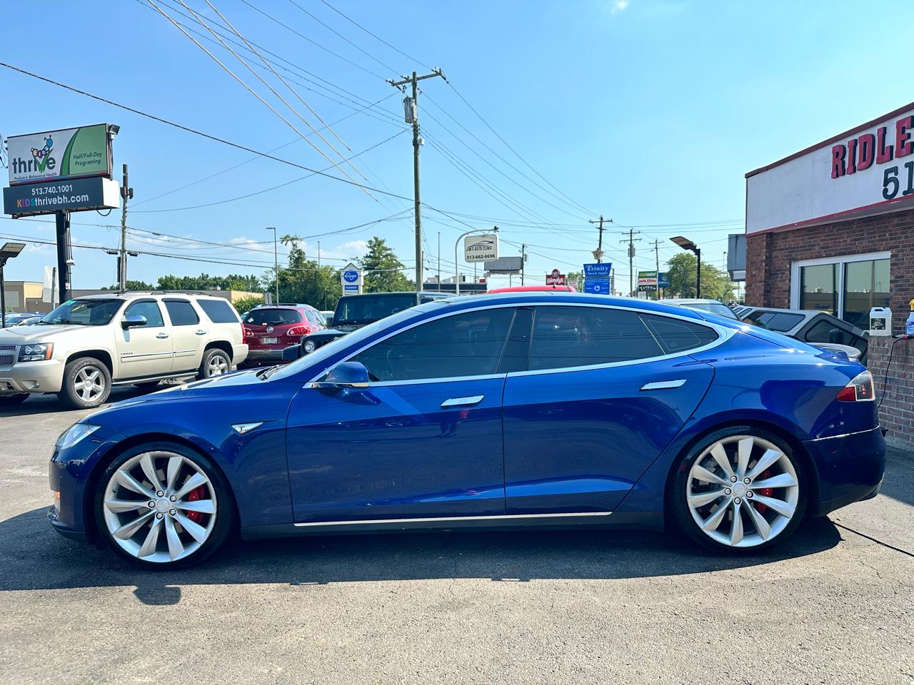 Tesla Model S 85D 2015