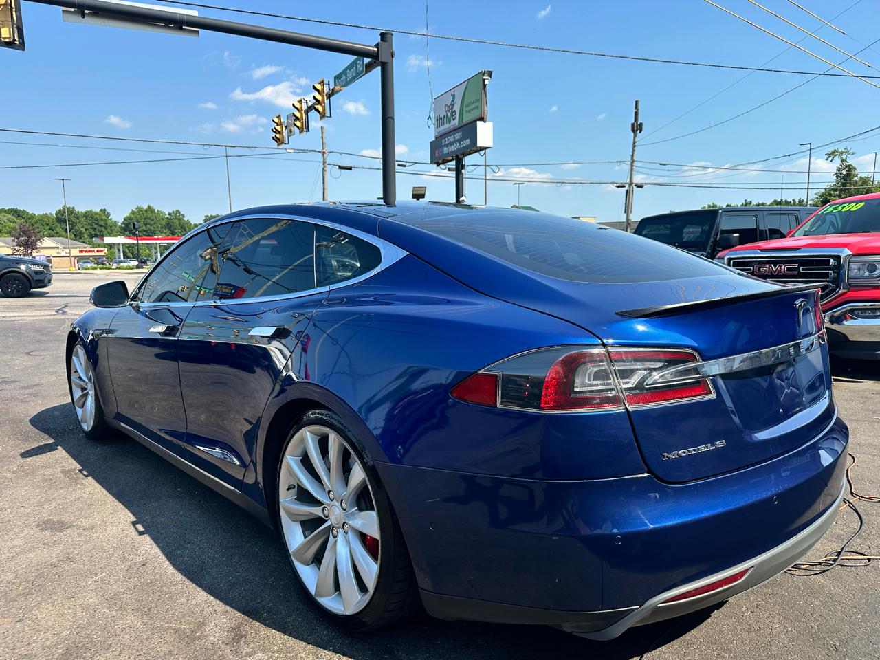 Tesla Model S 85D 2015