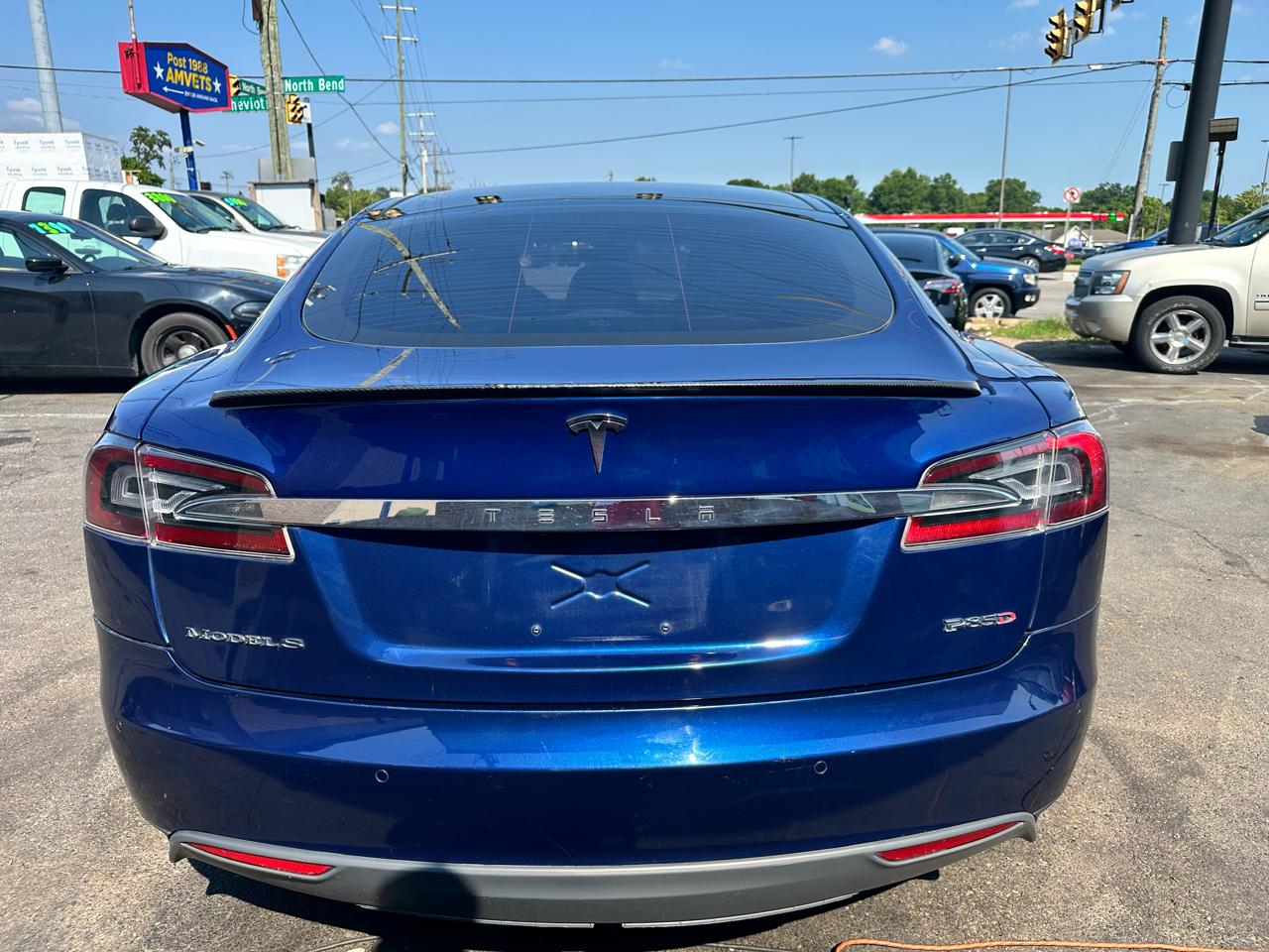 Tesla Model S 85D 2015