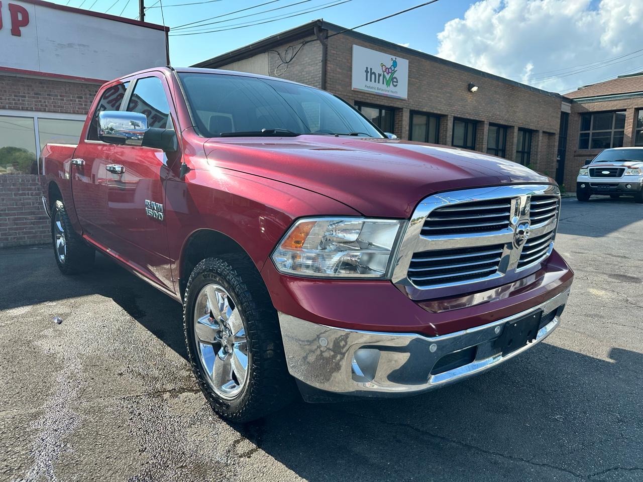 RAM 1500 SLT Crew Cab SWB 4WD 2014