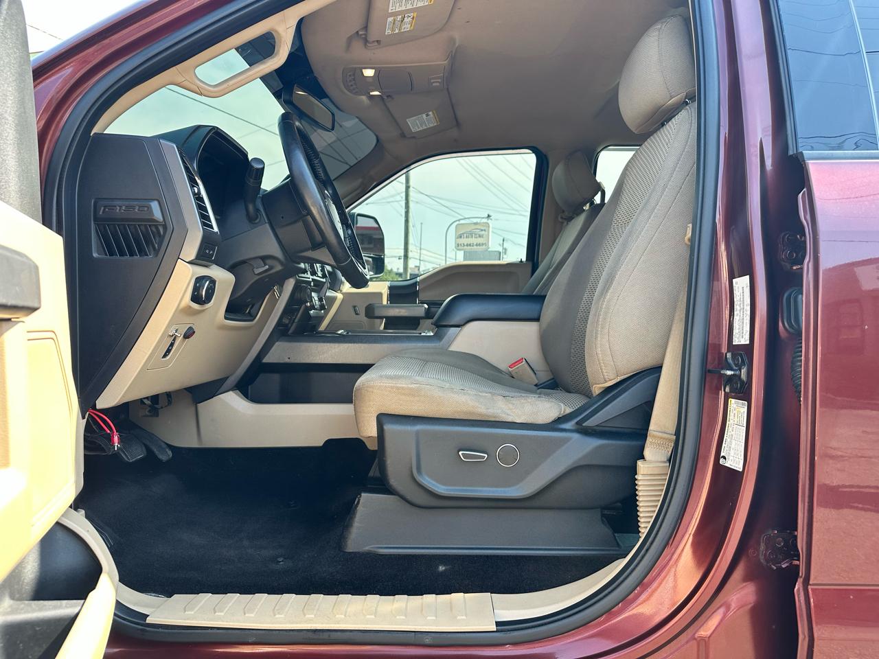 Ford F-150 Lariat SuperCrew 5.5-ft. Bed 4WD 2016