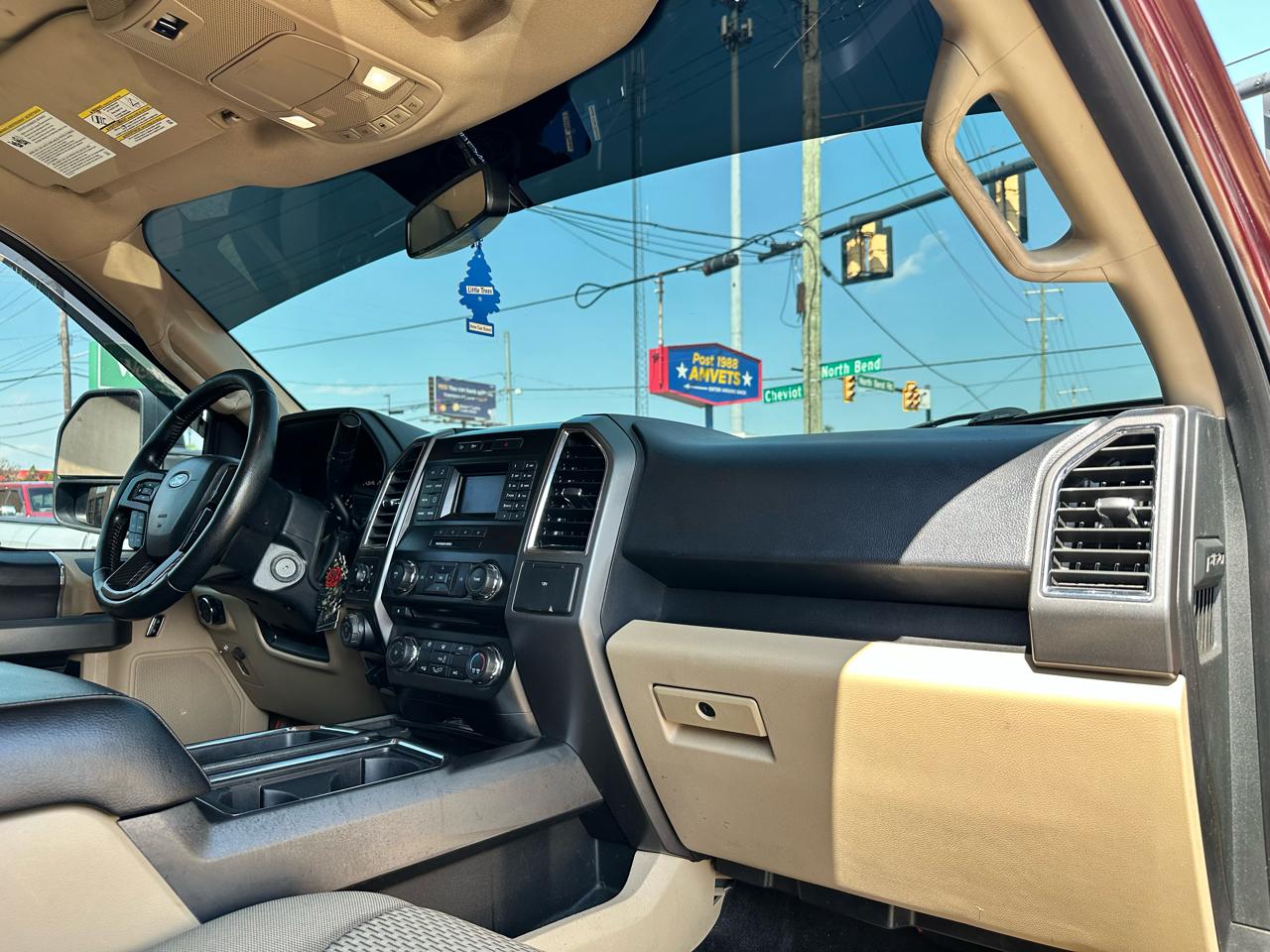 Ford F-150 Lariat SuperCrew 5.5-ft. Bed 4WD 2016
