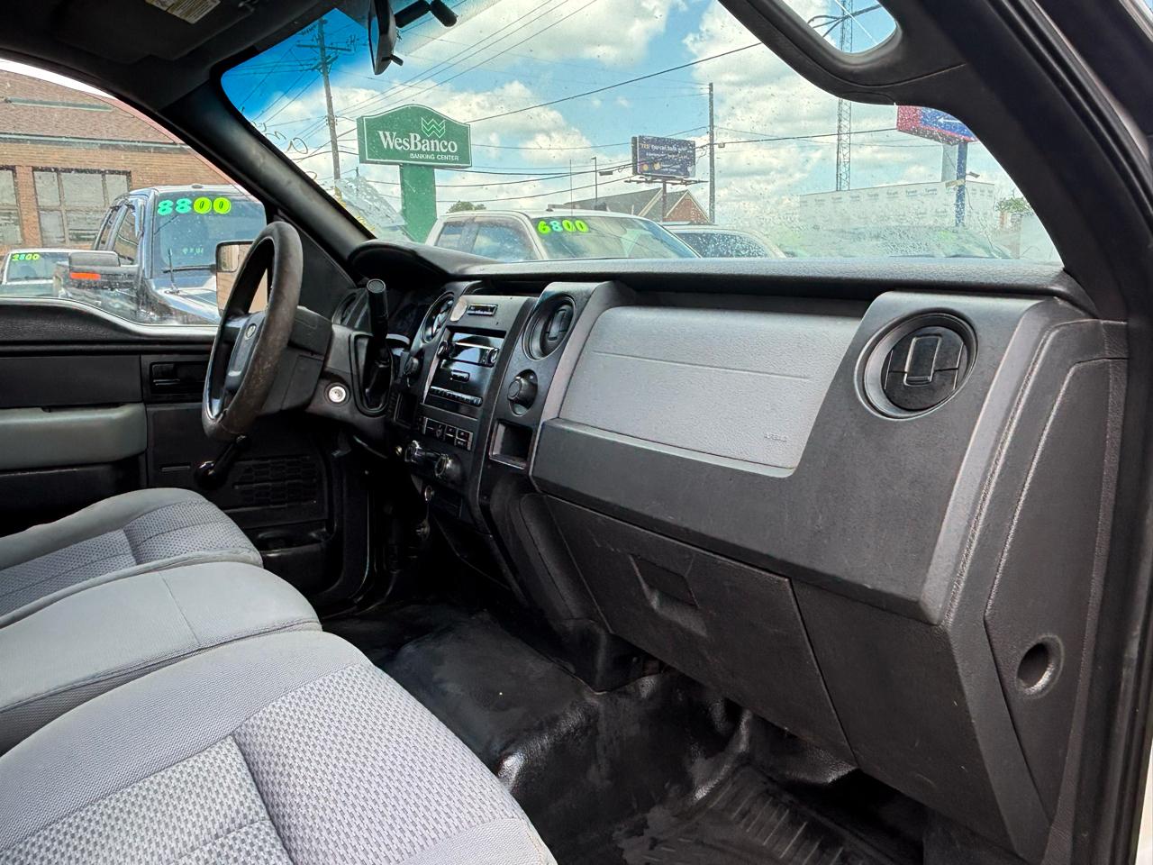 Ford F-150 XLT SuperCab 8-ft. Bed 4WD 2013