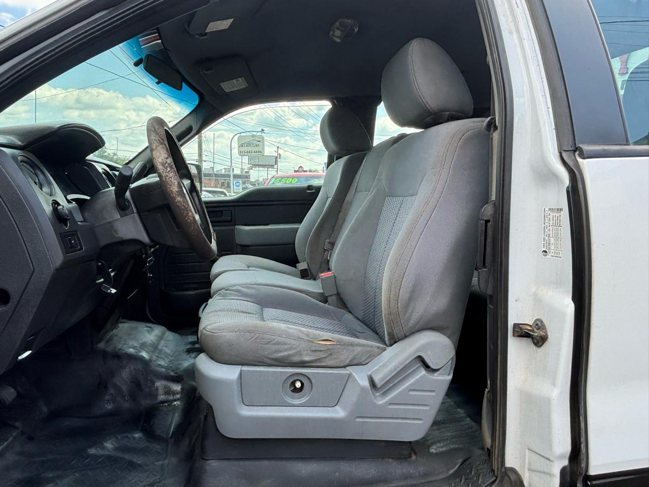 Ford F-150 XLT SuperCab 8-ft. Bed 4WD 2013