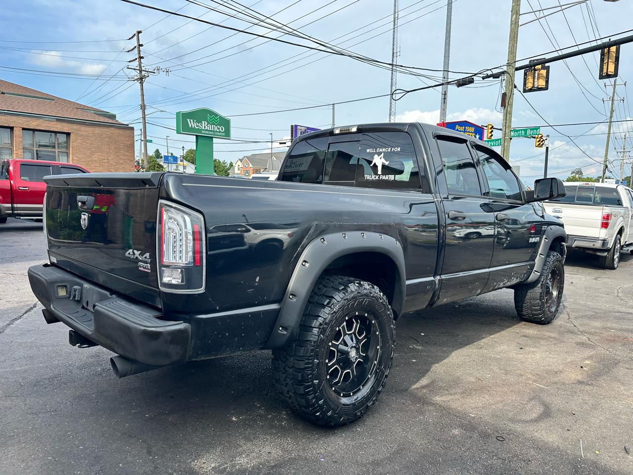 Dodge Ram 1500 4dr Quad Cab 160" WB 4WD 2008