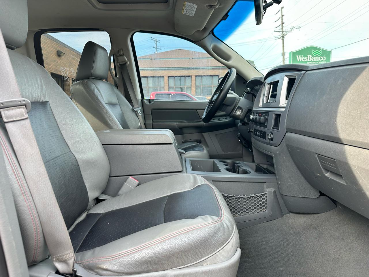 Dodge Ram 1500 4dr Quad Cab 160" WB 4WD 2008