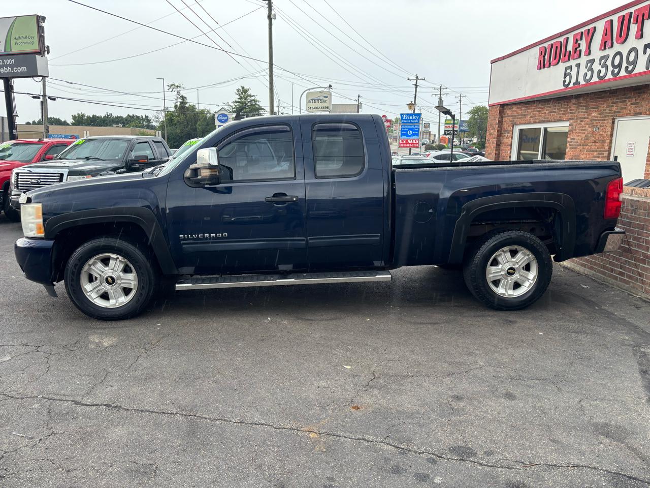 Chevrolet Silverado 1500 LT Ext. Cab Long Box 4WD 2011