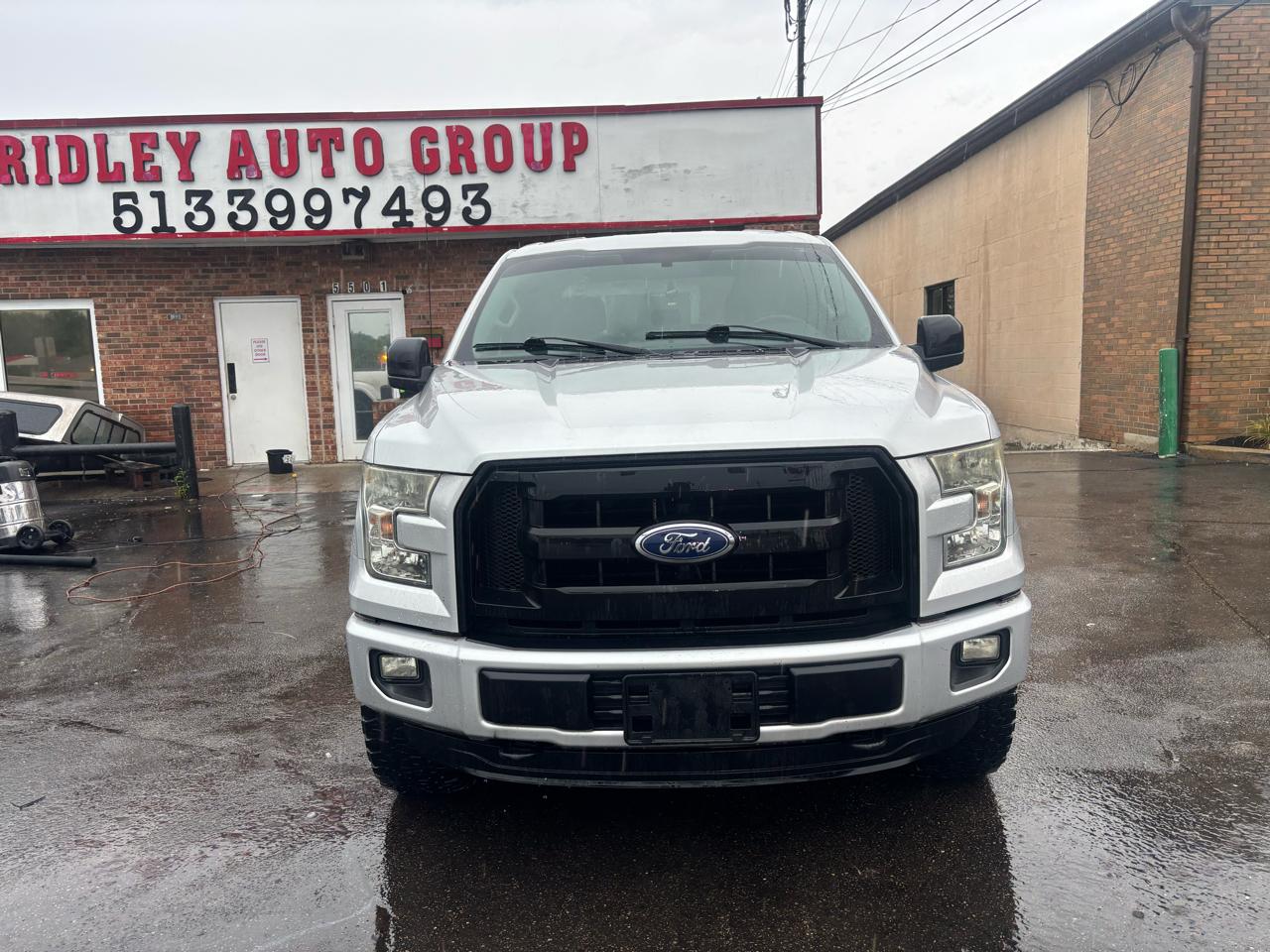 Ford F-150 XL SuperCrew 5.5-ft. Bed 4WD 2015