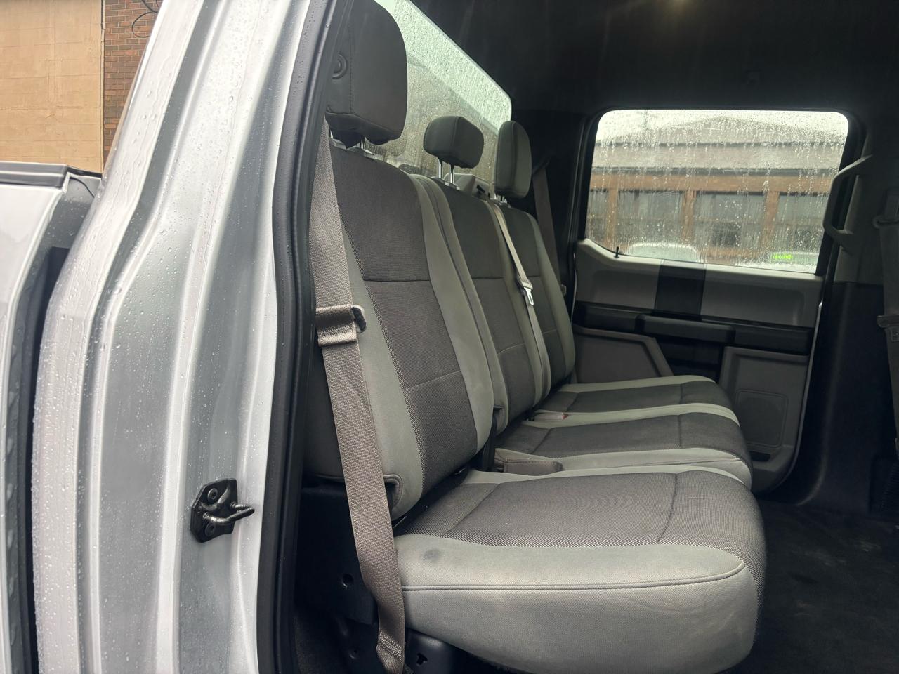 Ford F-150 XL SuperCrew 5.5-ft. Bed 4WD 2015
