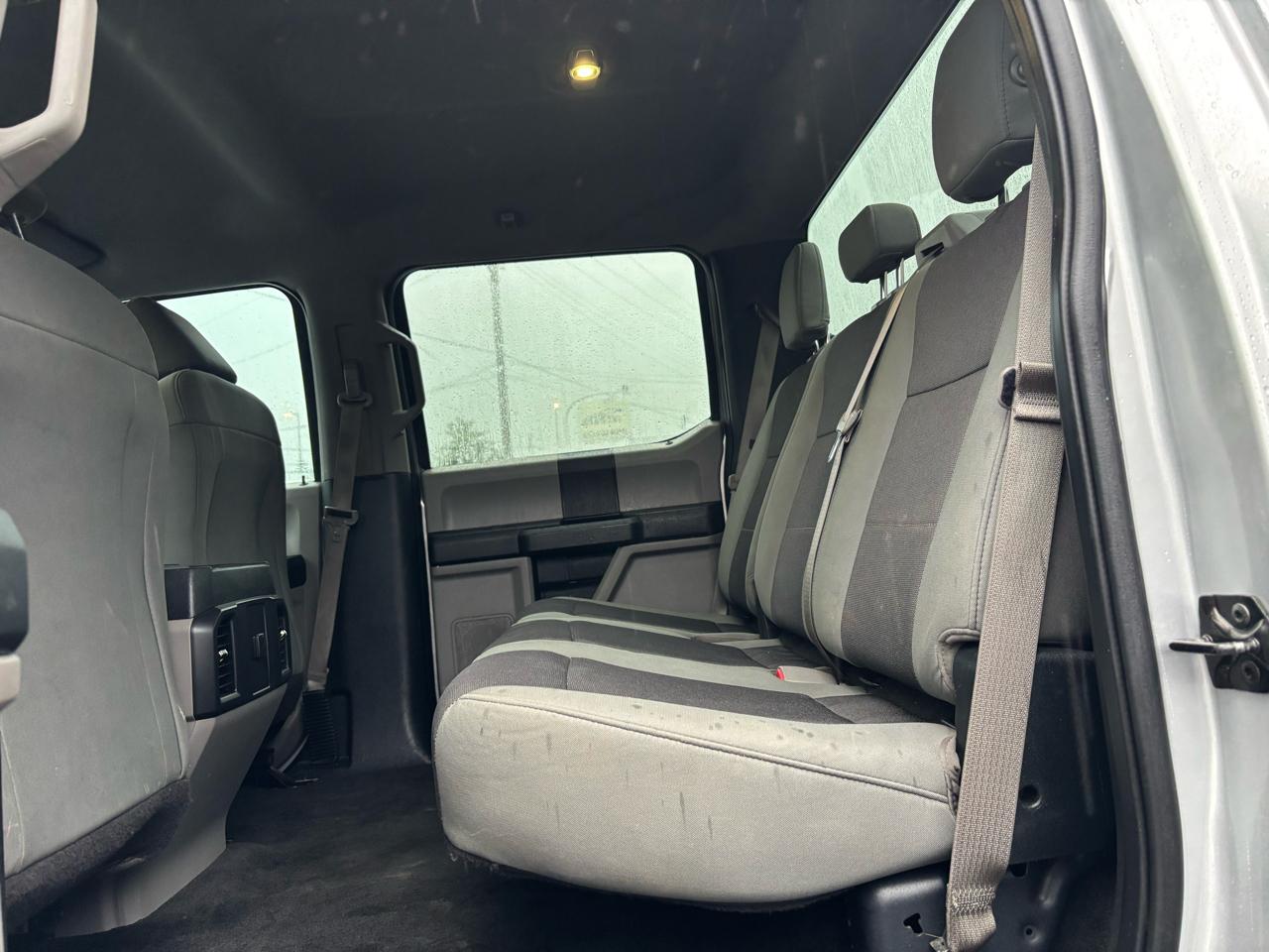 Ford F-150 XL SuperCrew 5.5-ft. Bed 4WD 2015