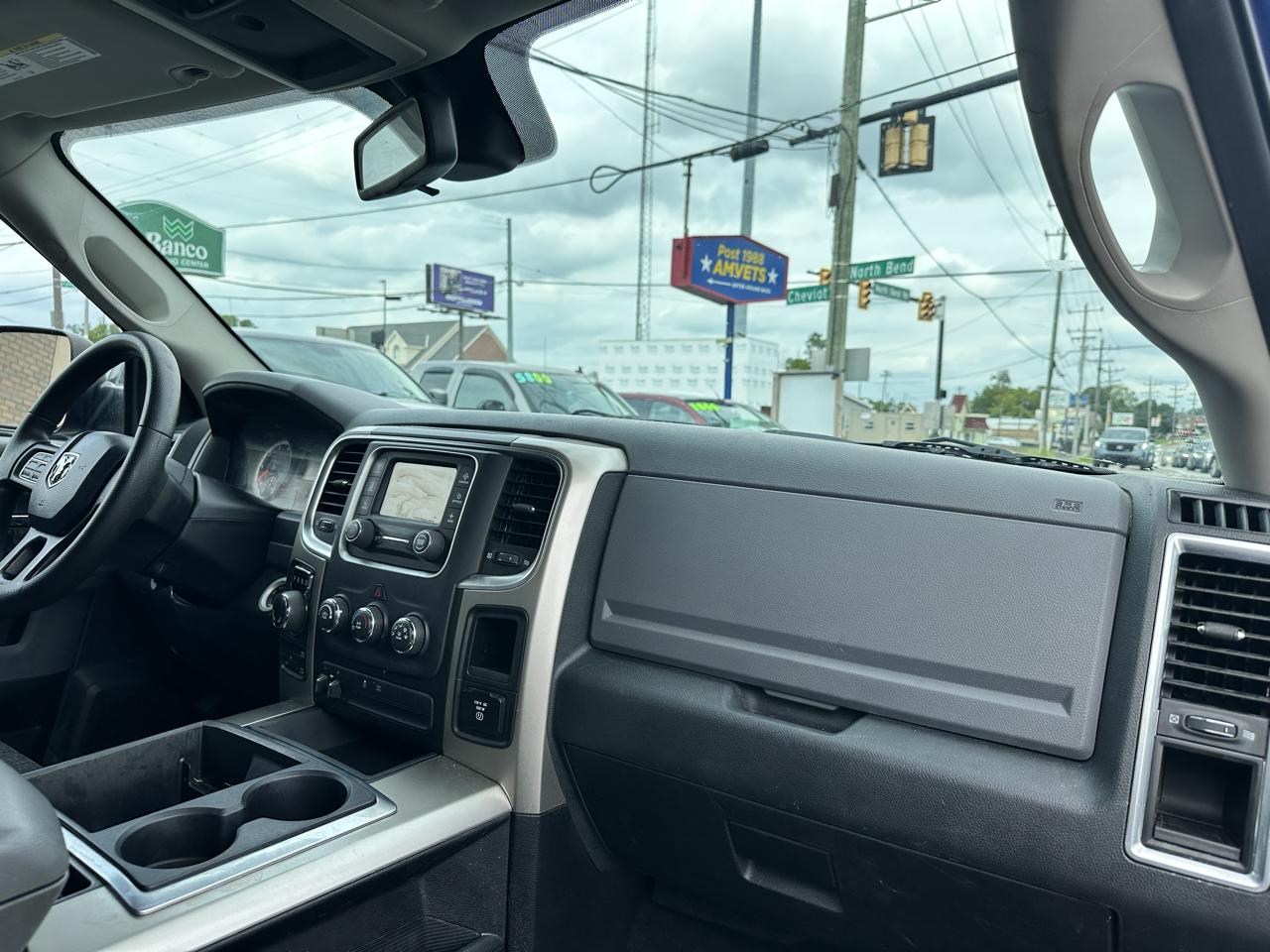 RAM 1500 SLT Crew Cab SWB 4WD 2014