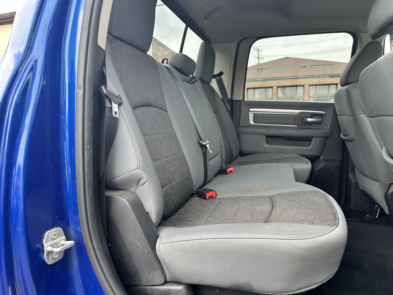RAM 1500 SLT Crew Cab SWB 4WD 2014