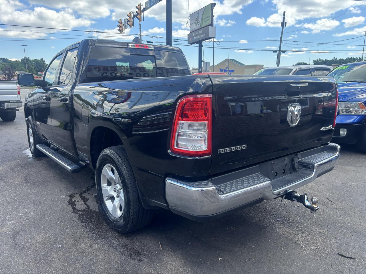 RAM 1500 Big Horn Quad Cab 4WD 2021