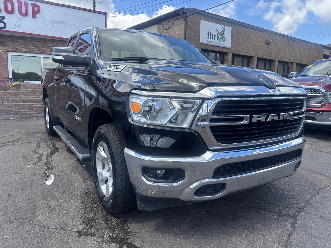 RAM 1500 Big Horn Quad Cab 4WD 2021