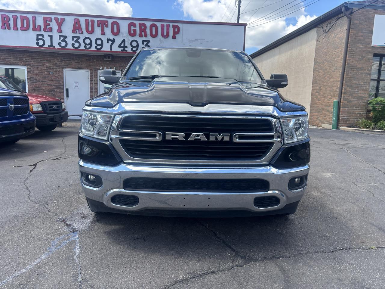 RAM 1500 Big Horn Quad Cab 4WD 2021
