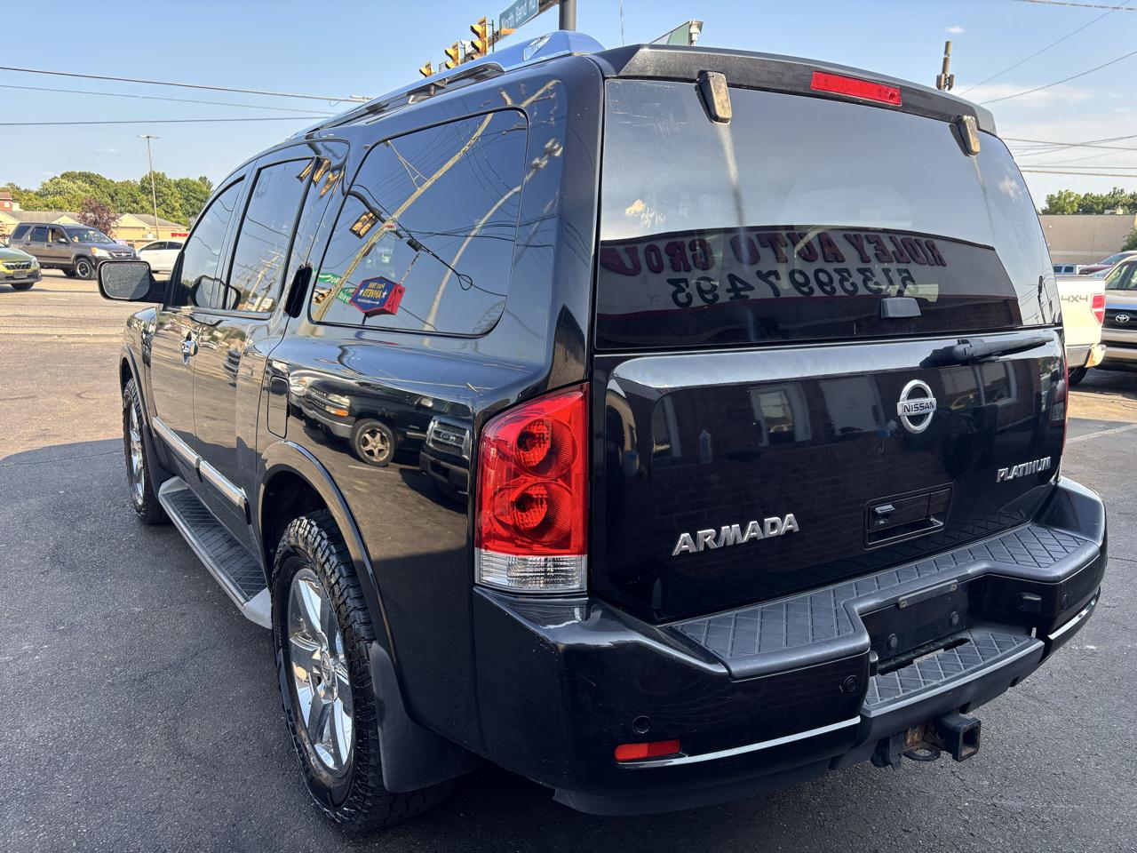 Nissan Armada Platinum 4WD 2014