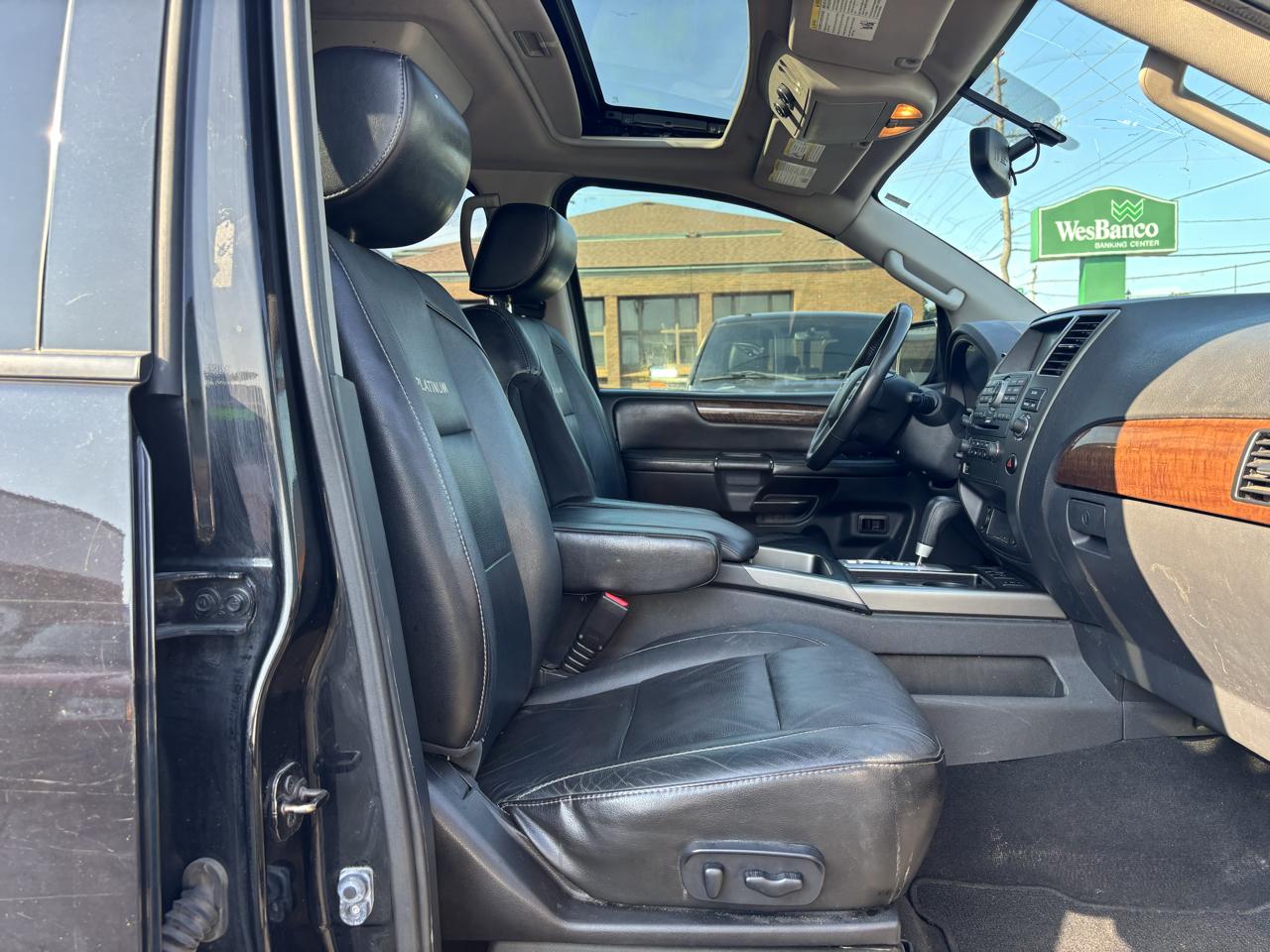 Nissan Armada Platinum 4WD 2014