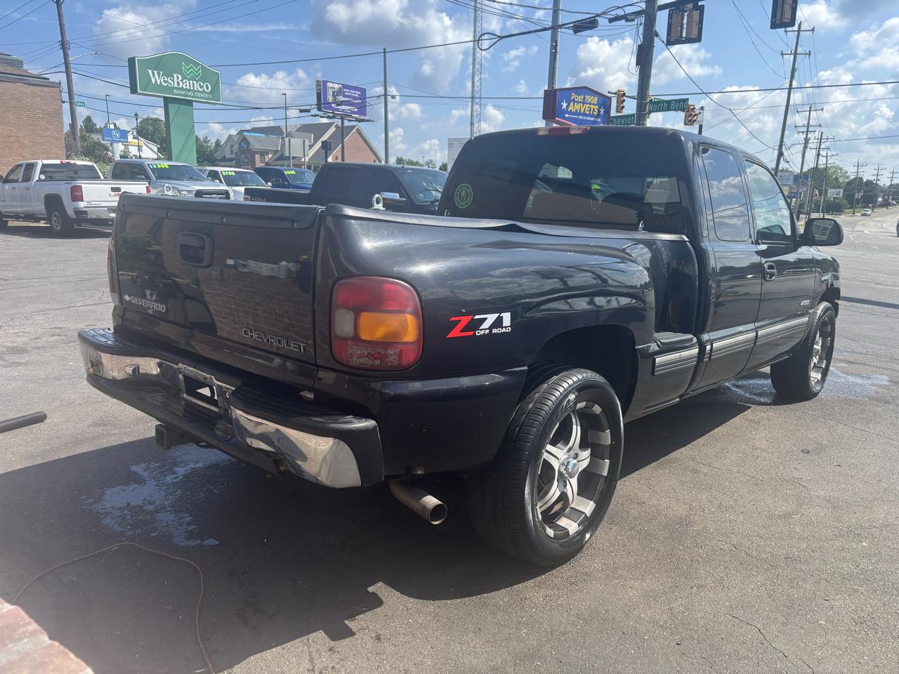 Chevrolet Silverado 1500 LT Ext. Cab 3-Door Short Bed 4WD 2000