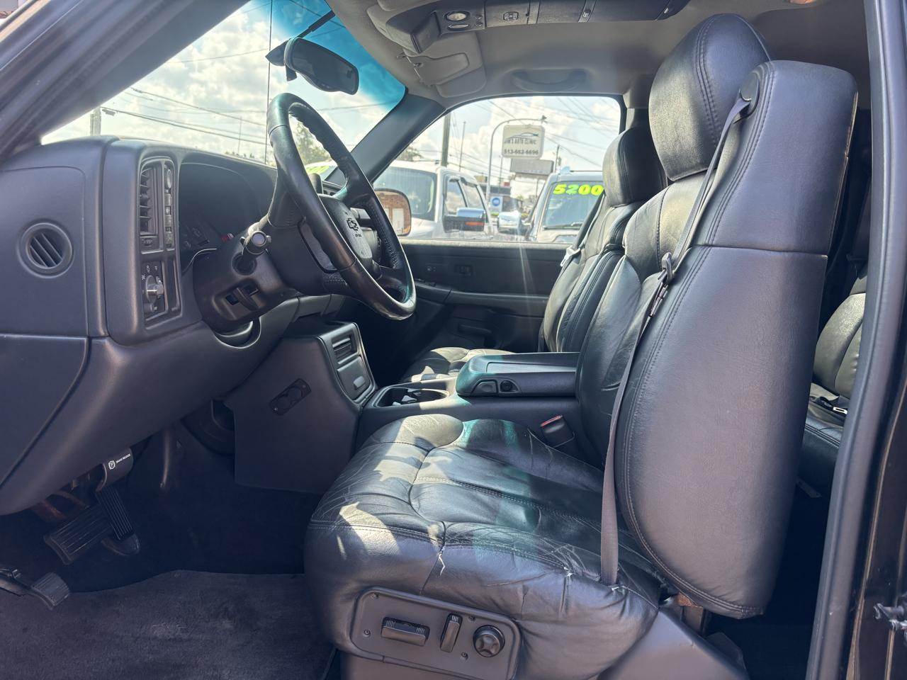 Chevrolet Silverado 1500 LT Ext. Cab 3-Door Short Bed 4WD 2000