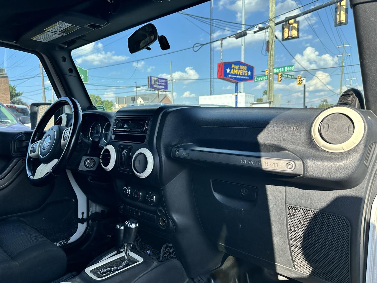 Jeep Wrangler Unlimited Sport 4WD 2012