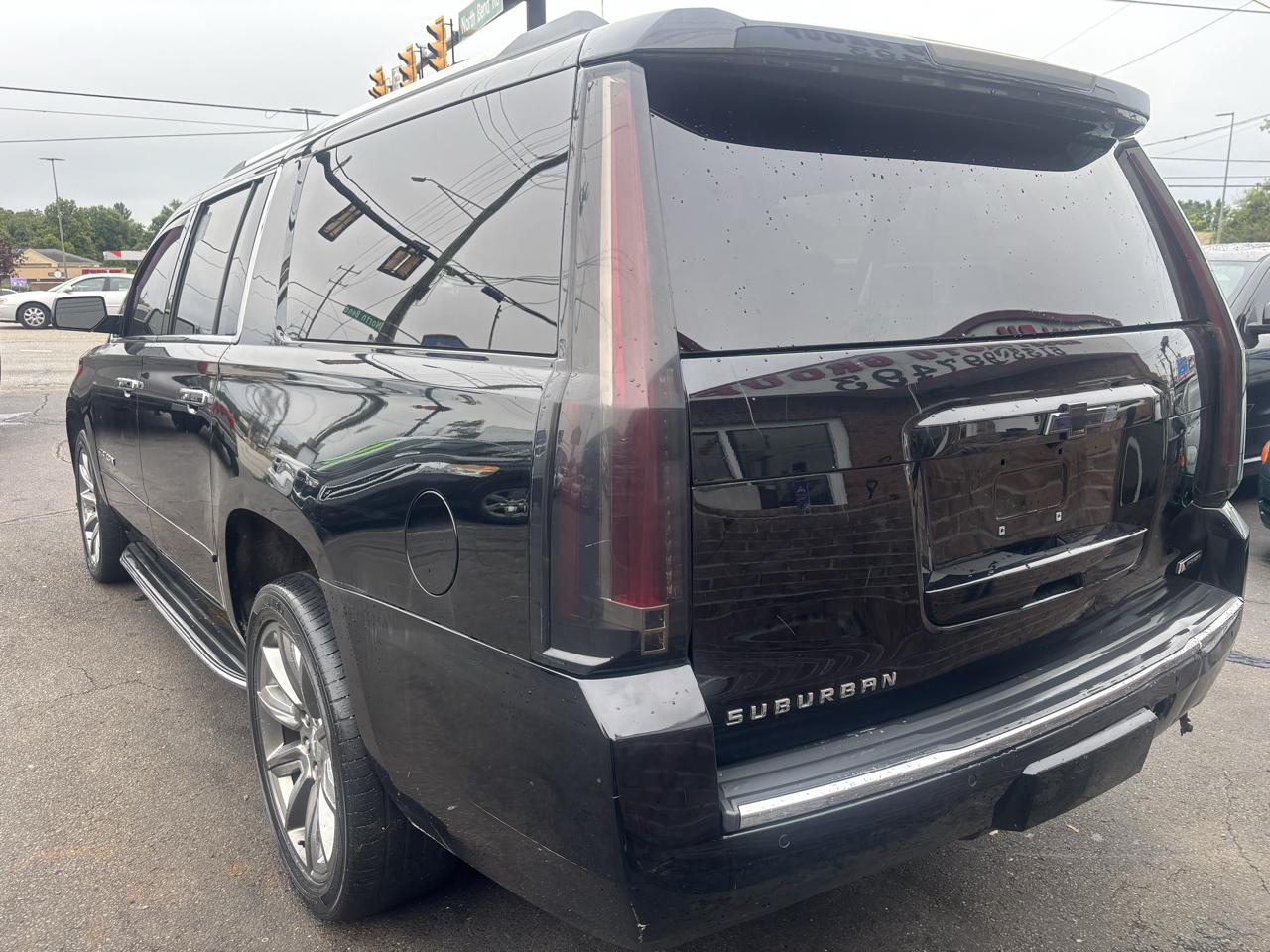 Chevrolet Suburban Premier 4WD 2017