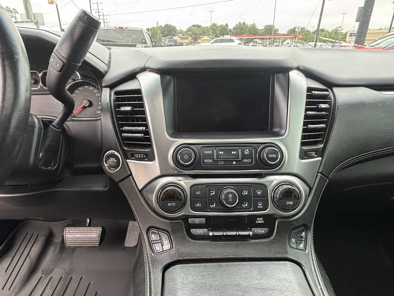 Chevrolet Suburban Premier 4WD 2017