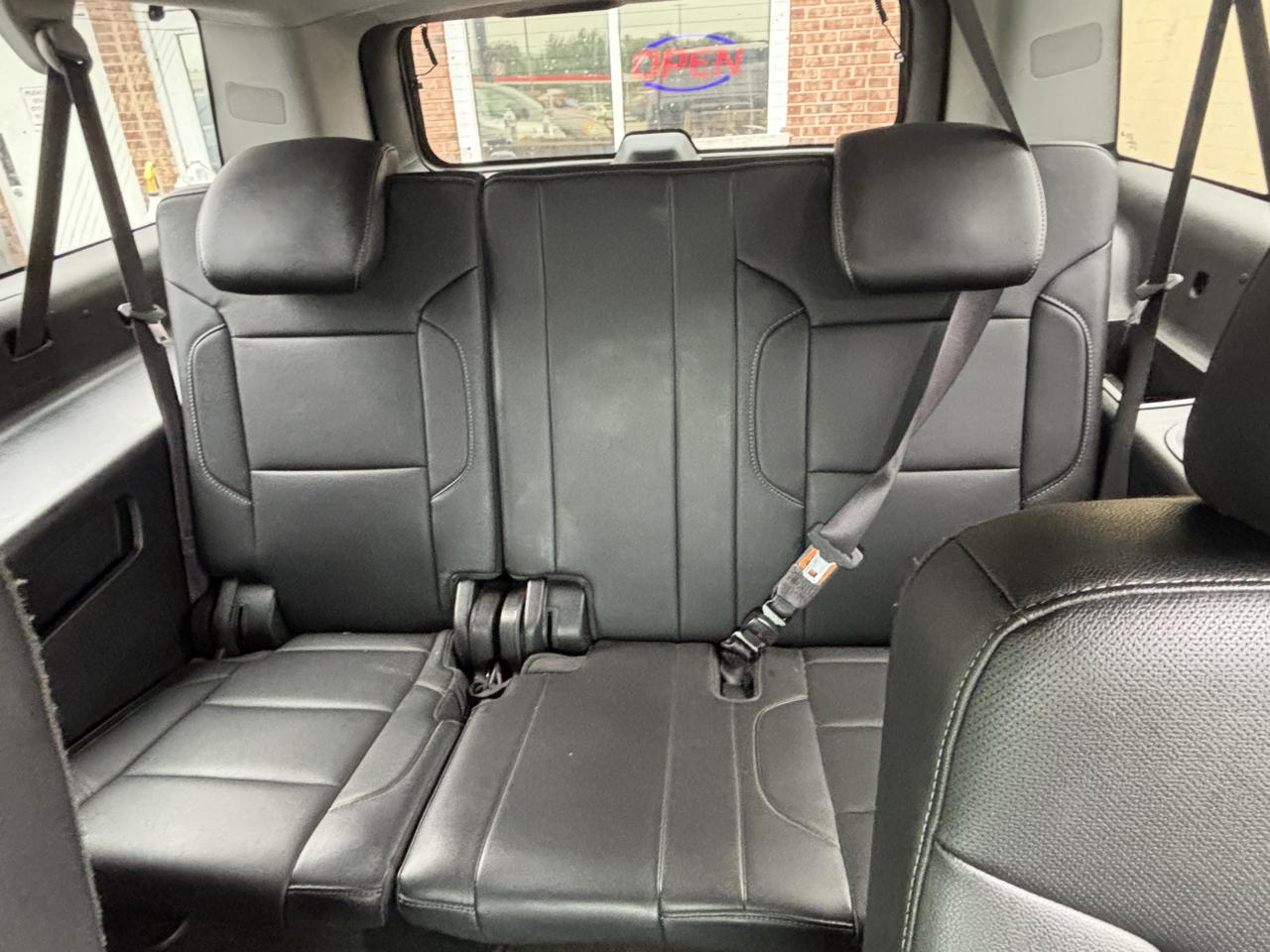 Chevrolet Suburban Premier 4WD 2017