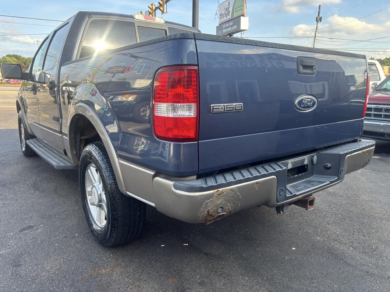 Ford F-150 Lariat SuperCrew 4WD 2004