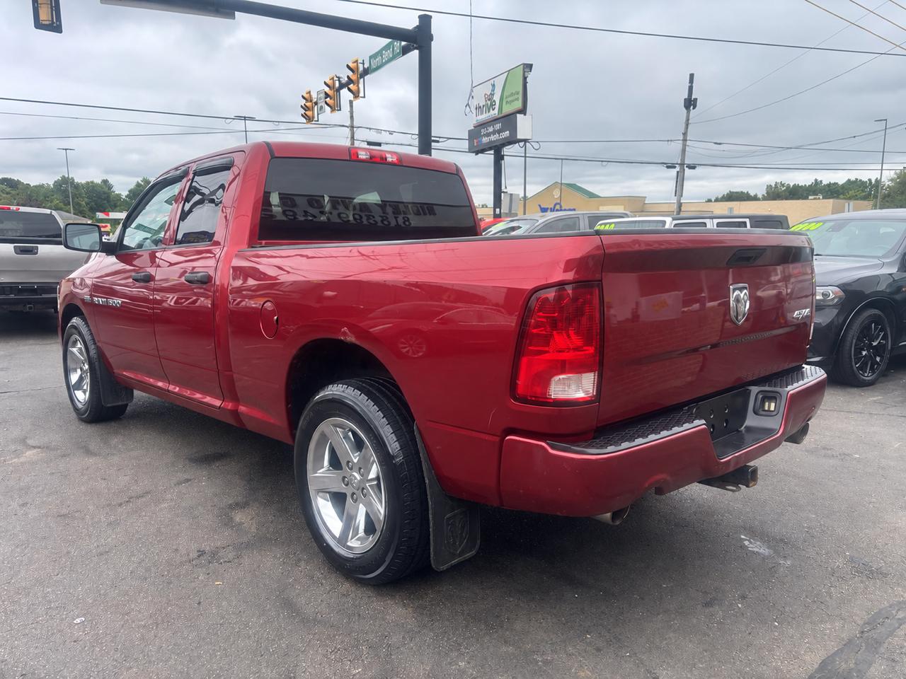 RAM 1500 ST Quad Cab 4WD 2012
