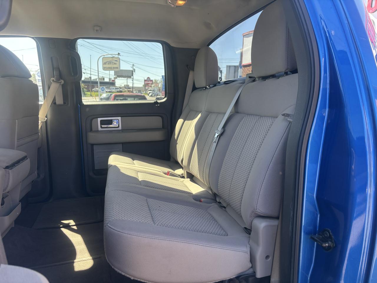 Ford F-150 4WD SuperCrew 150" XLT 2010