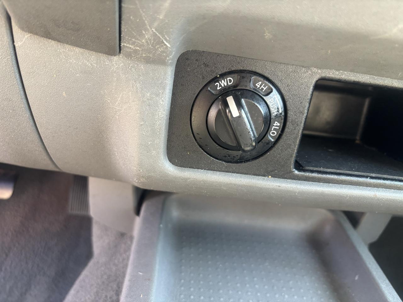 Nissan Frontier LE Crew Cab 4WD 2007